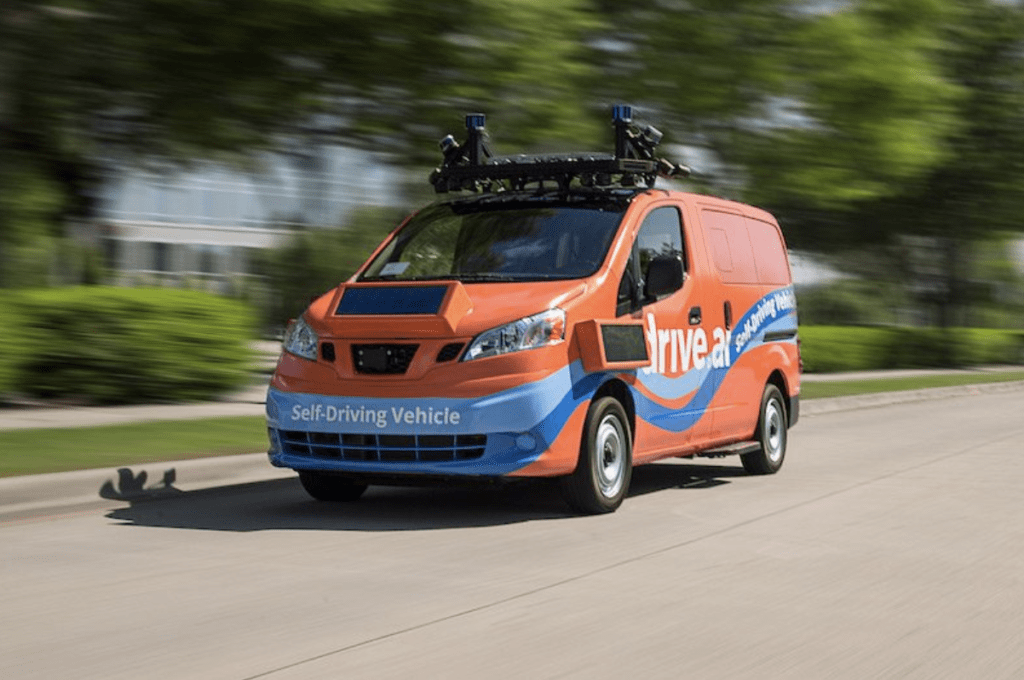 nuova acquisizione : Furgone Drive.ai a guida autonoma
