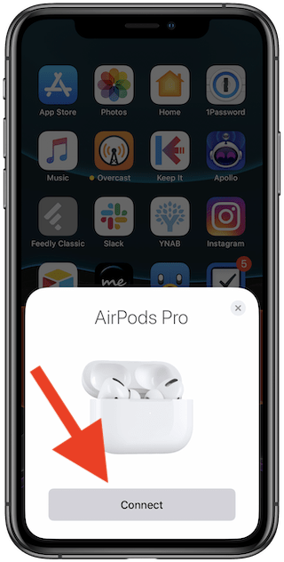 Collegare AirPods Pro all'iPhone/iPad: spingere connect