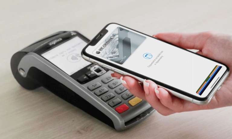 Impostare la carta principale su Apple Pay