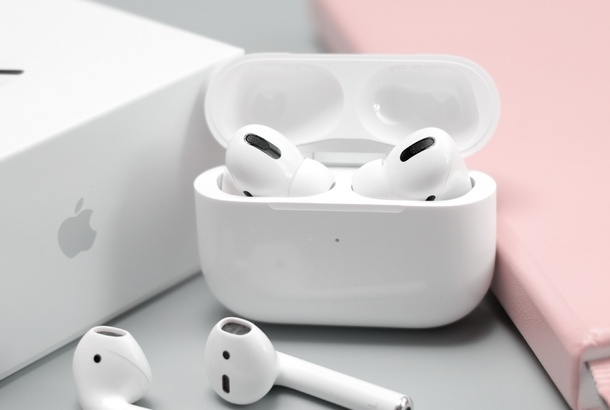 utilizzare gli AirPods come supporto per l'udito