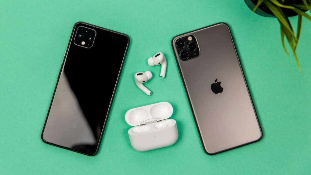 AirPods di Apple continuano a dominare il mercato. Le cuffie della mela, infatti, hanno una quota di mercato del 47% nel 2019.