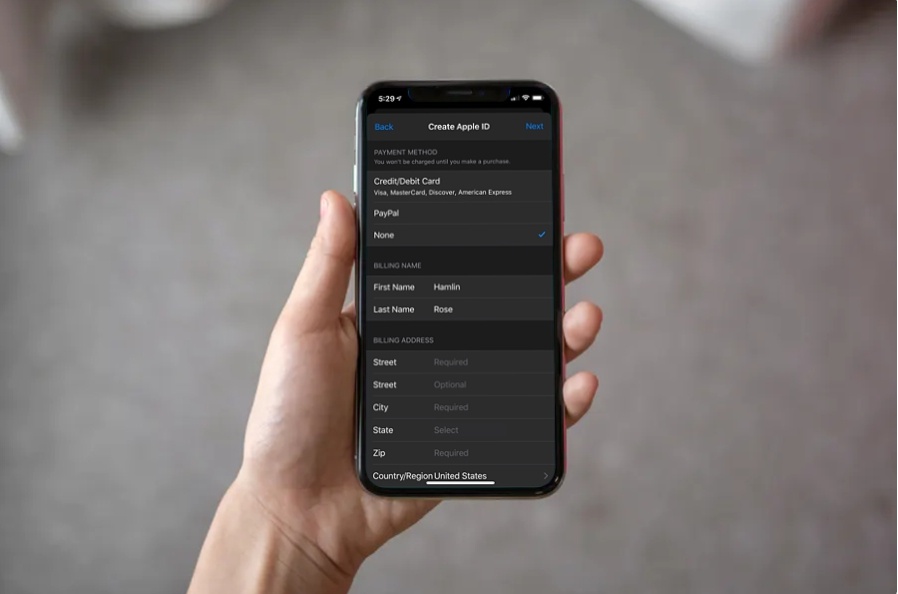 Come creare un Apple ID senza carta